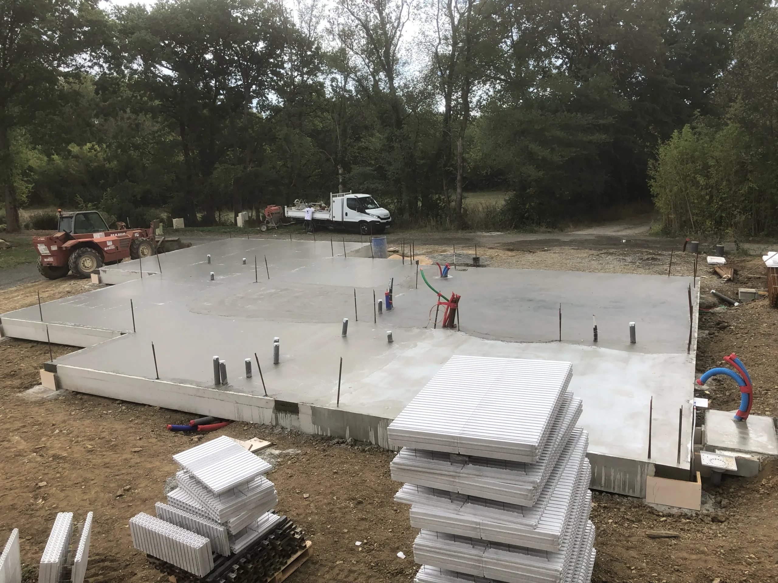 Création de plateforme pour construction de maison